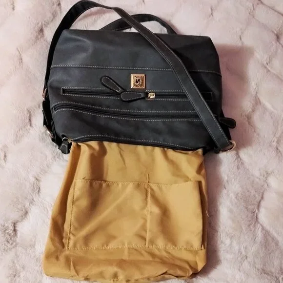 Stone & Co Granite Leather Boat Bottom Cross Body Bag - Picture 8 of 16